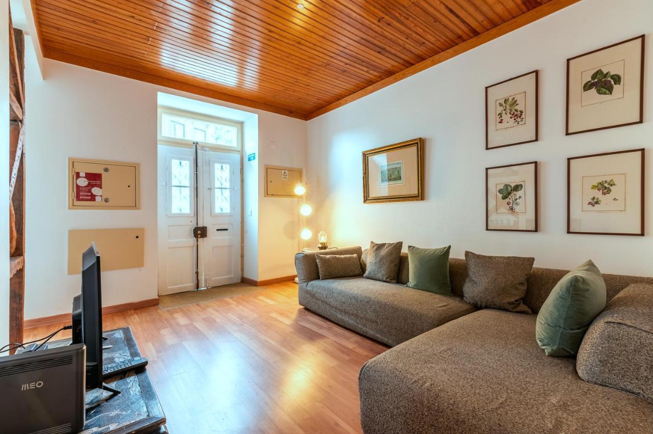Portas Do Teatro Apartments 2 Lisbon Bagian luar foto